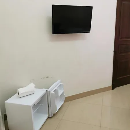 Antonia's House Неаполь